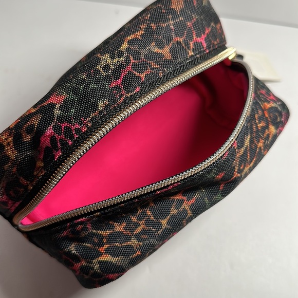 Gemma Layne Small Cosmetic Travel Case #103 - Picture 4 of 4